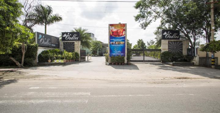 Oodles Hotel Νέο Δελχί Εξωτερικό φωτογραφία